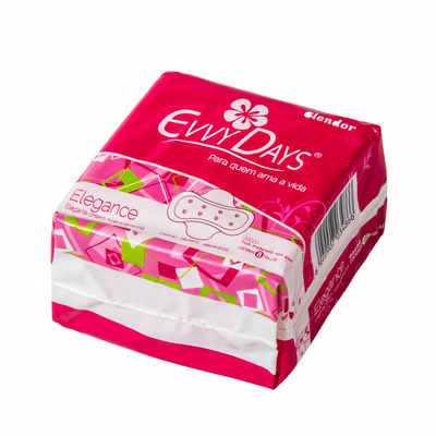 Breathable PE Film Sanitary Napkin Diaper With Paper Material In Various Designs
